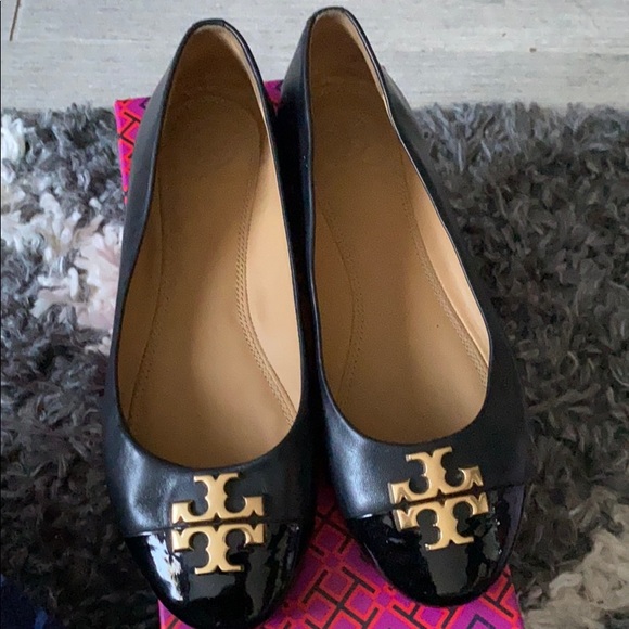 Only worn once, in box size 7.5 . Gentler used . - Picture 3 of 7